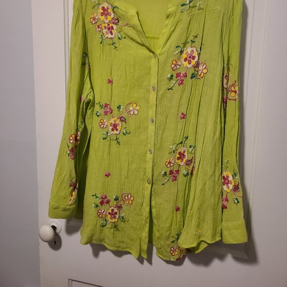 Figueroa & Flower Gauzy Long Sleeve Blouse Embroidered Floral 3X LS Button Front - Picture 2 of 10